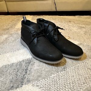 Ugg Men’s Union Chukka Boot size 13. New, in box, never worn.